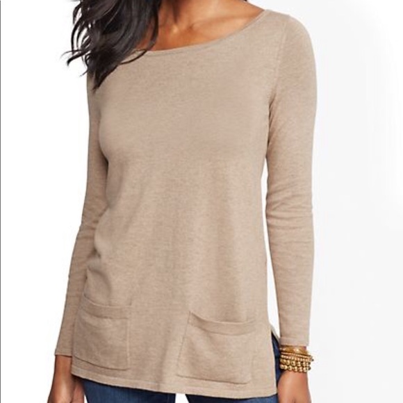 red long sleeve two pocket tunic sweater medium - Picture 6 of 6